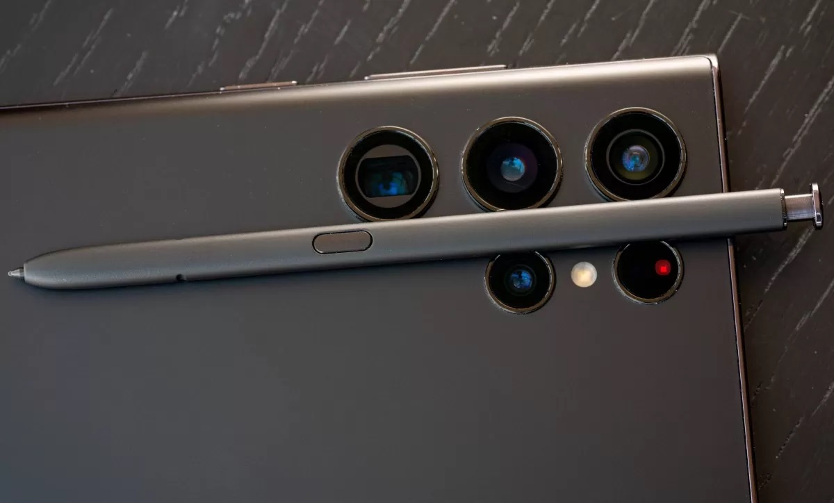 Galaxy S23 Ultra sensor ISOCELL HP2
