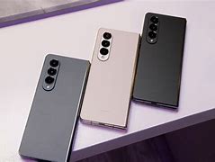 Warna Samsung Galaxy Z