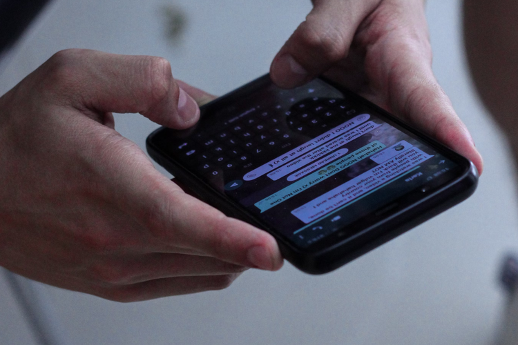 Cara Agar Chat WhatsApp Tidak Tenggelam
