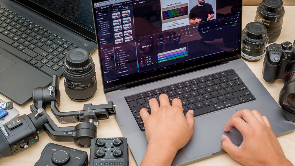 5 Laptop Terbaik untuk Content Creator dengan Budget 7-10 Jutaan