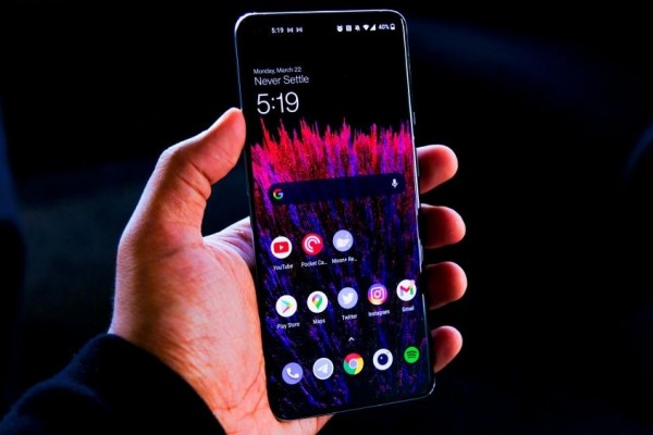 Fitur yang Wajib Dimiliki di Smartphone Flagship