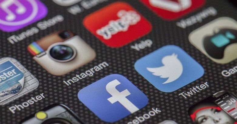 Perjalanan Panjang Aplikasi Media Sosial